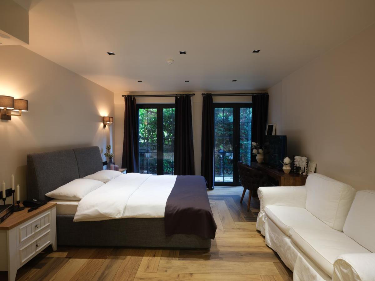 Villa Polonez Истанбул Екстериор снимка